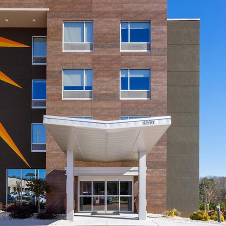 La Quinta Inn & Suites By Wyndham Locust Grove Eksteriør billede