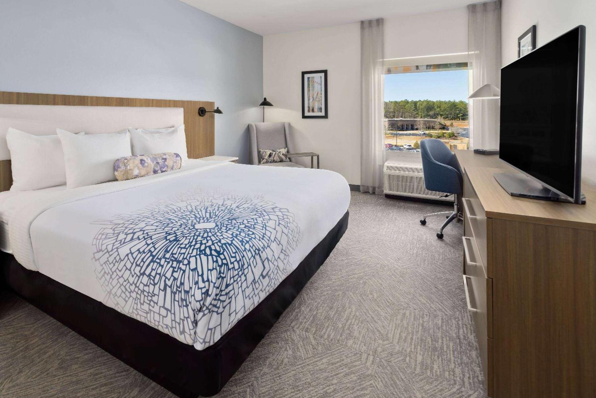 La Quinta Inn & Suites By Wyndham Locust Grove Eksteriør billede