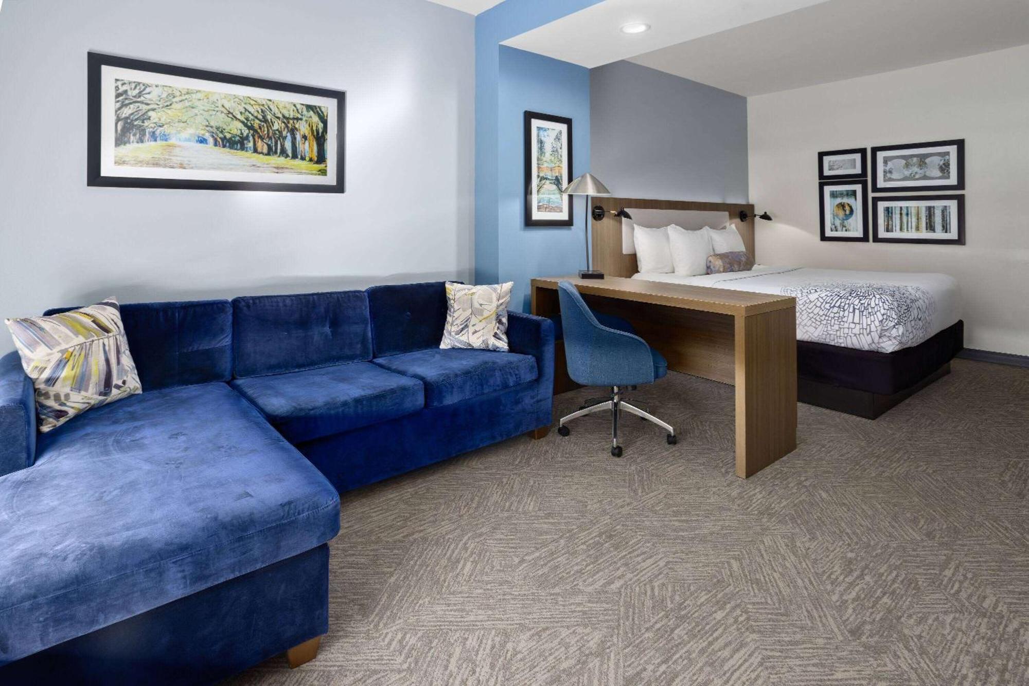 La Quinta Inn & Suites By Wyndham Locust Grove Eksteriør billede